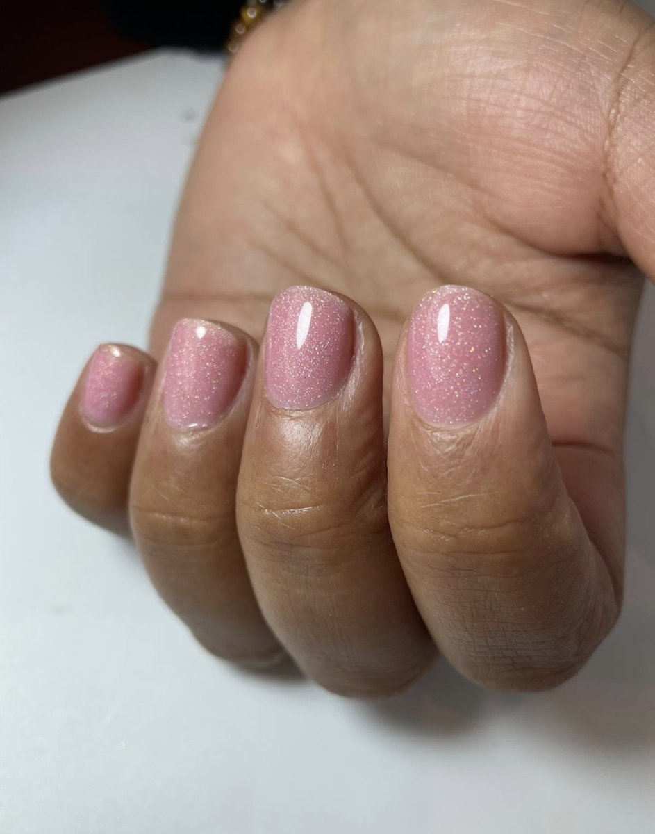 Nagels gedaan door Claus Nagelhoekje
